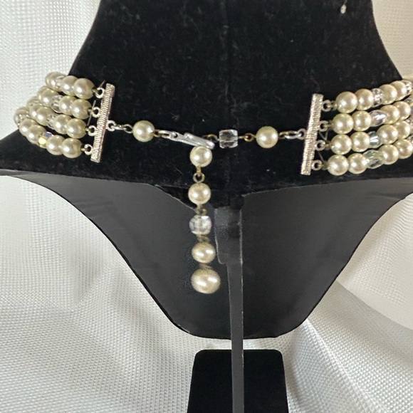 Vintage four strands of faux pearls and Aurora borealis Crystal necklace - Picture 2 of 2